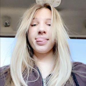 Meet your Posher, Blakely